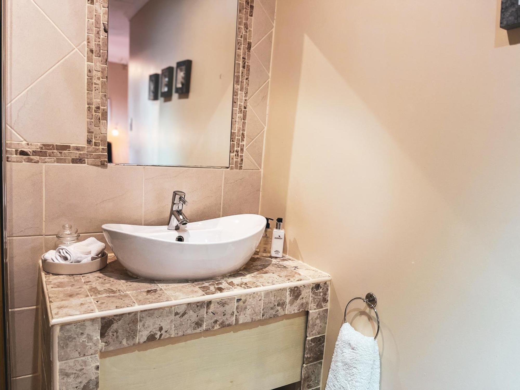 Apartamento Oyster Kaya At Oyster Bay Exterior foto